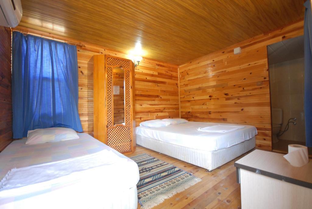 Acar Pension Kumluca Esterno foto